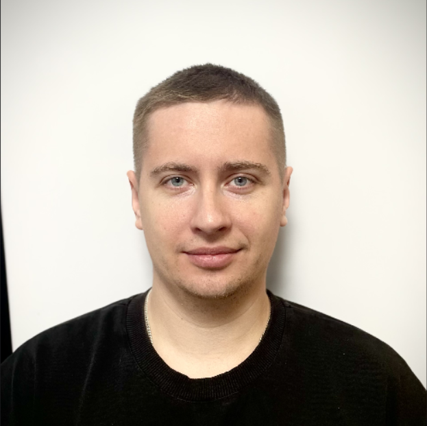 Денис Побиянов